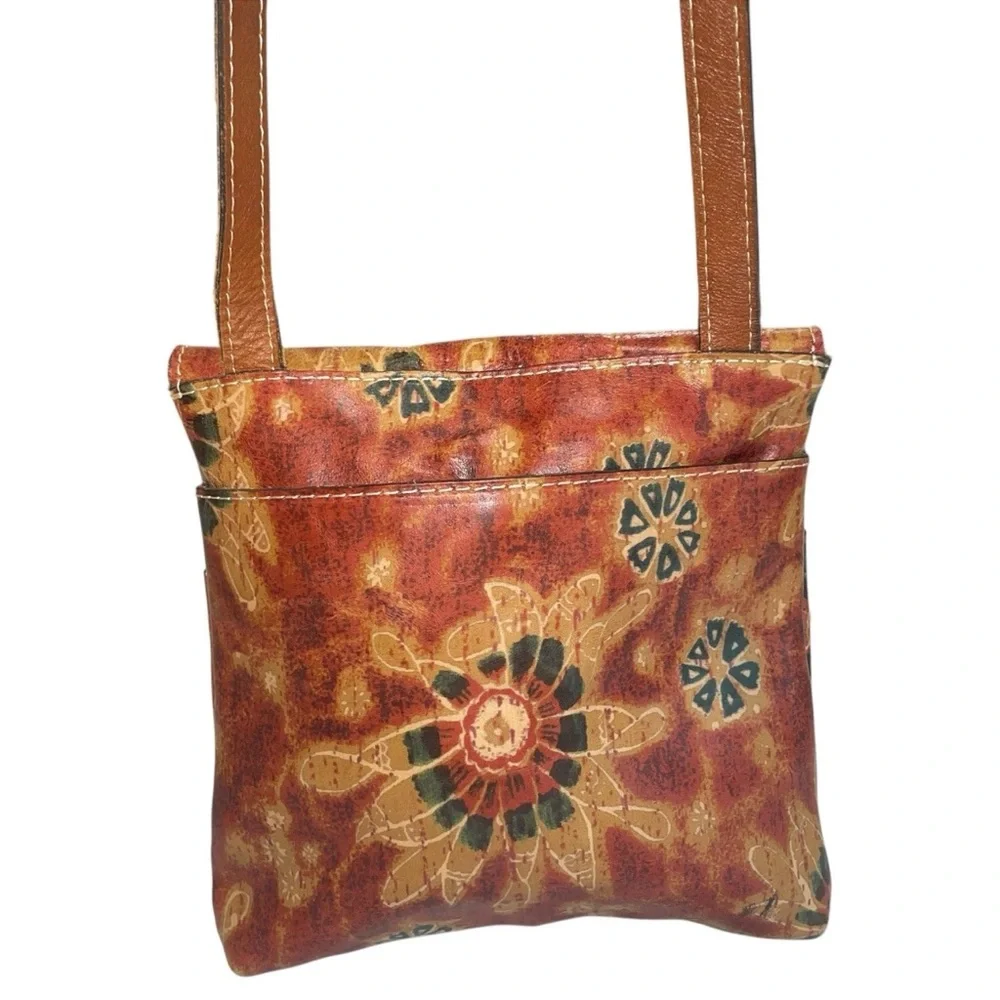 PATRICIA NASH 70s REVIVAL COLLECTION FLORAL CROSSBODY FRINGE ITALIAN LEATHER - Picture 2 of 7